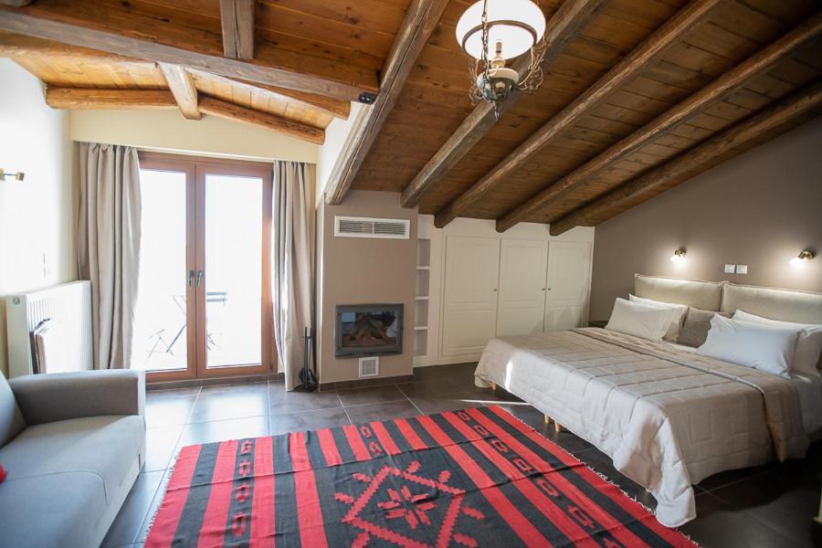 Hotel Ellinon Thea Arachova Exterior foto